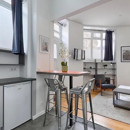 شقة Charming 1br In Batignolles