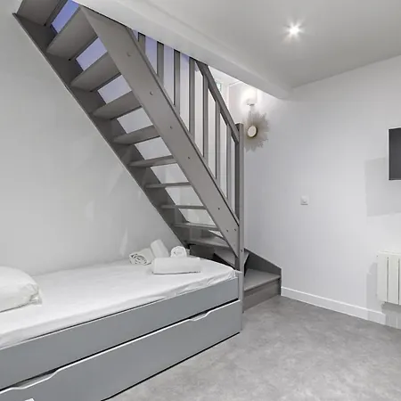Charming 1br In Batignolles باريس